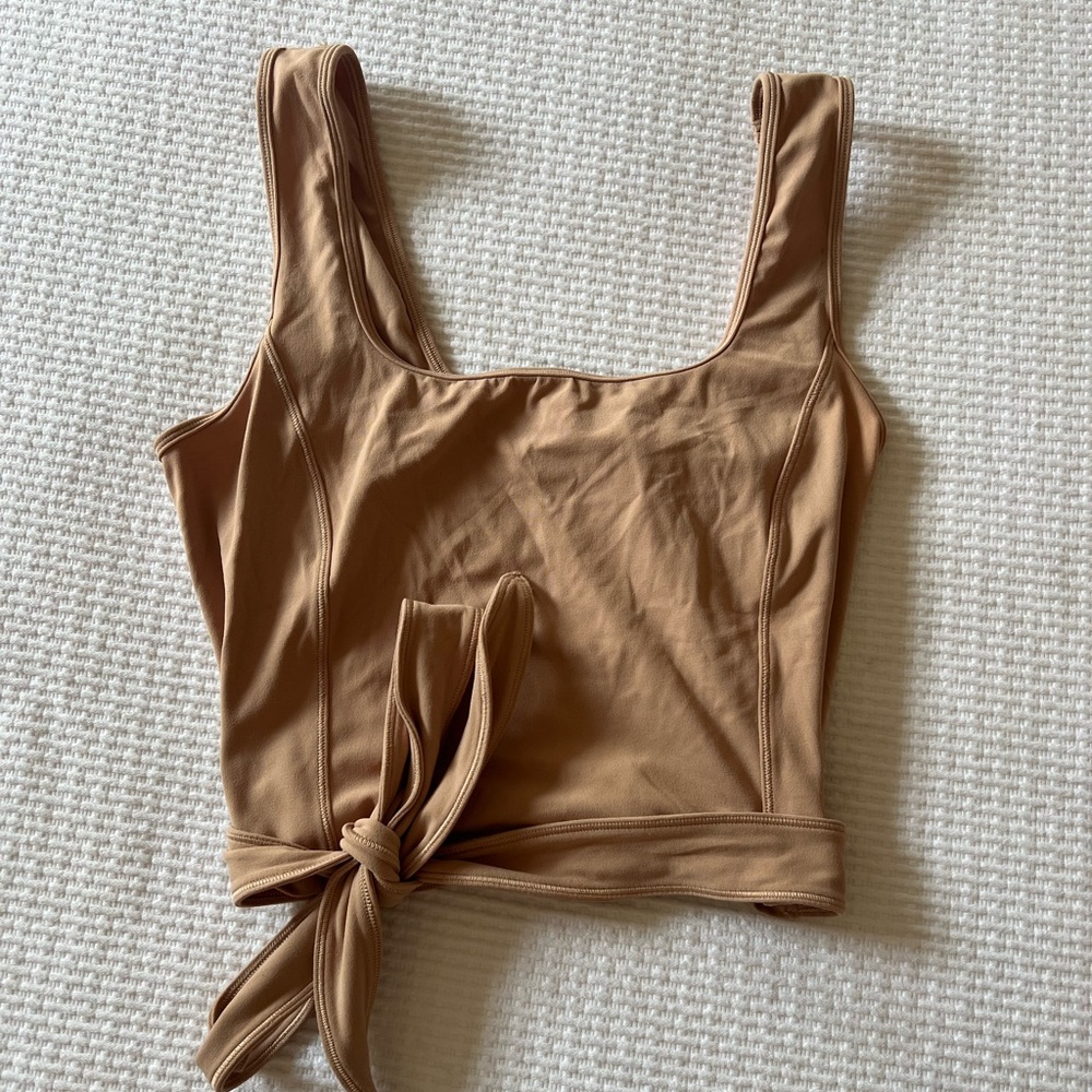 Lululemon Get Centered Crop Top - Size 8